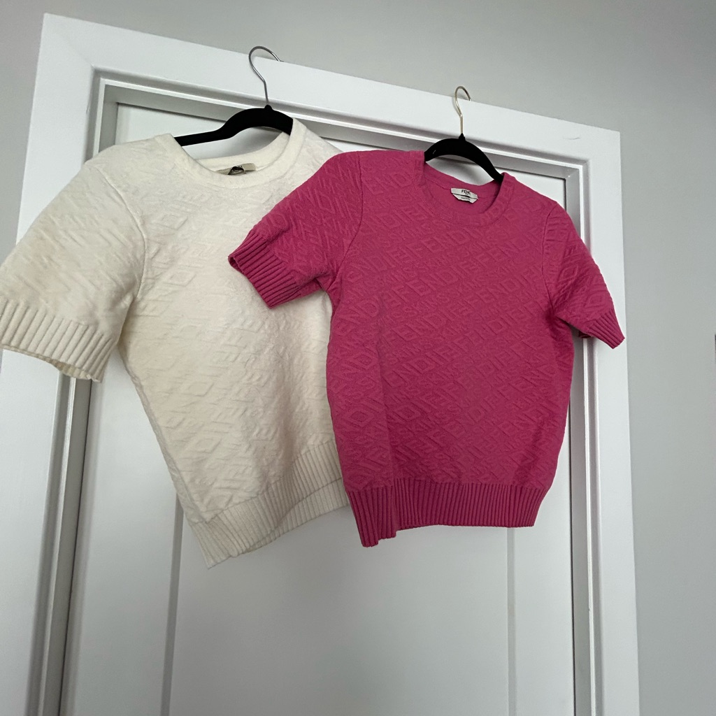 Logomania Sweater Pink Only